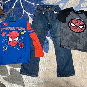 Boy’s lot Medium/size 8 Jeans, t-shirts - Marvel, Spiderman, Batman.